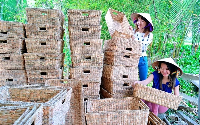 Nguồn gốc của nghề đan lục bình ở Việt Nam