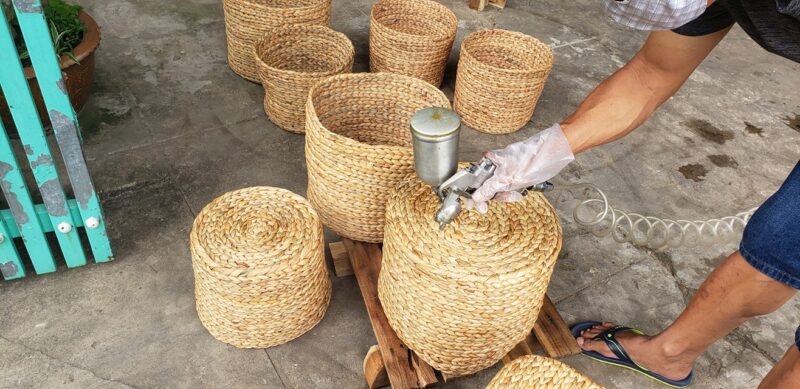 Tổng quan về nghề đan sọt từ lục bình – Nét đẹp văn hóa truyền thống Việt Nam